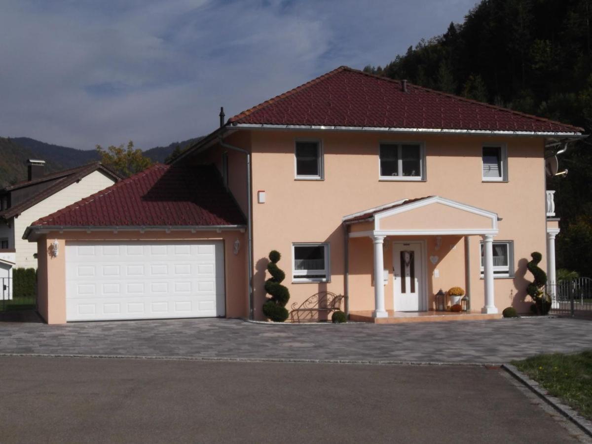 Toscana-Residenz Im Schwarzwald Utzenfeld Eksteriør billede